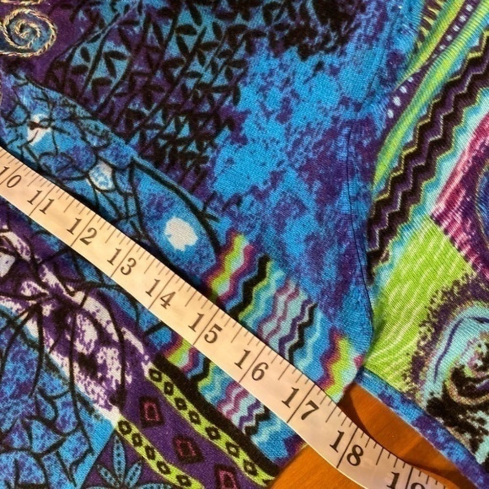 Choices Multicolor Abstract Top - Picture 5 of 6